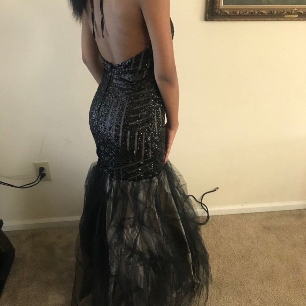 Black sparkly prom dress